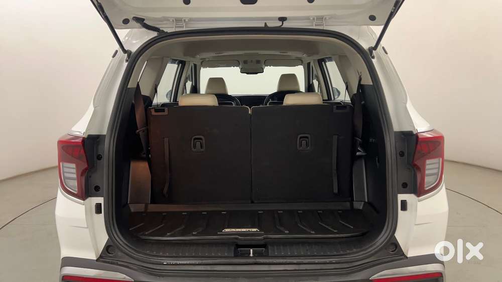 Kia Carens 1.4 Luxury Plus 6 Str, 2023, Petrol