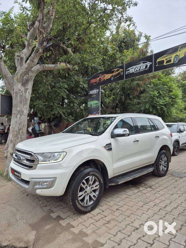 Ford Endeavour 3.2 Titanium At 4x4, 2018, Diesel