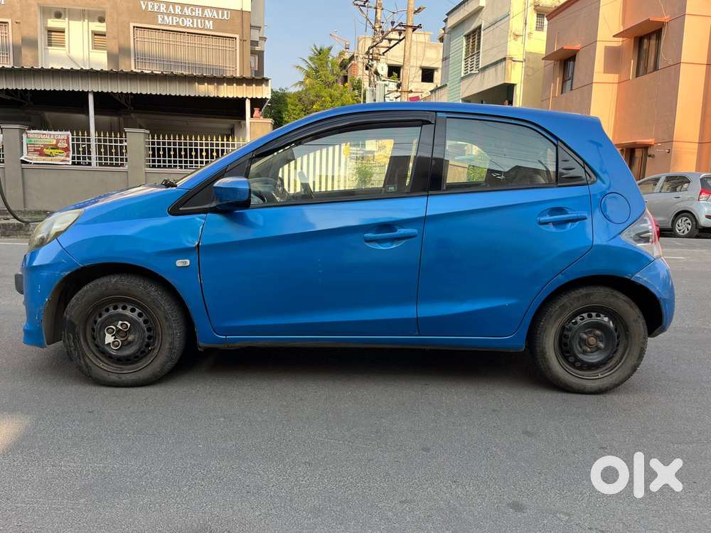Honda Brio 2011-2013 V Mt, 2012, Petrol