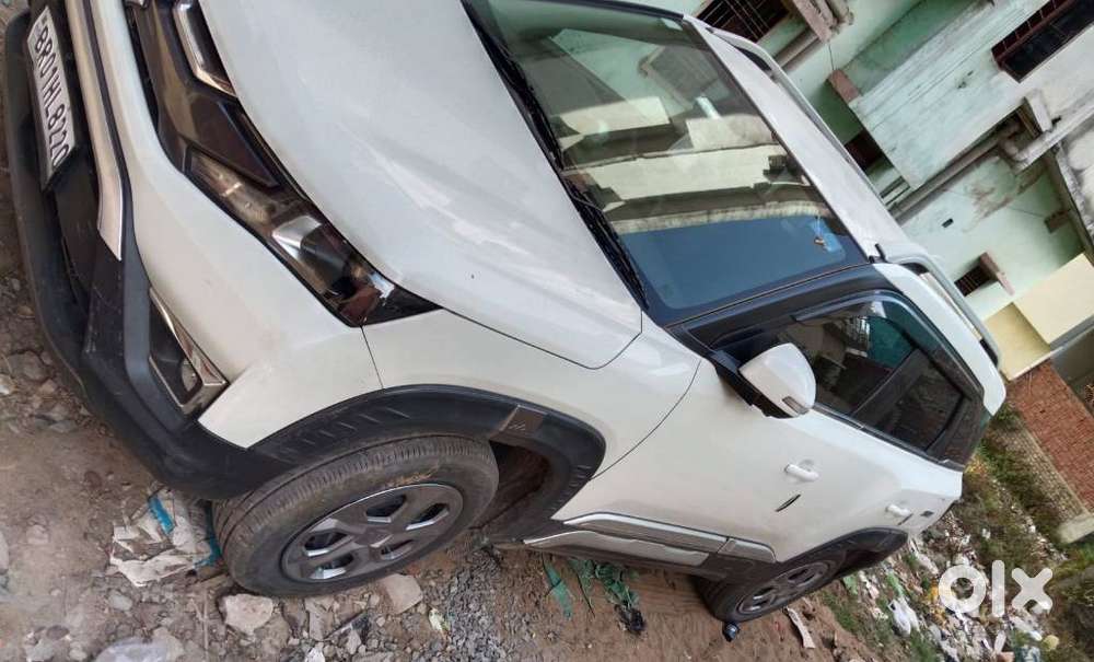 Maruti Suzuki Brezza 1.5 Vxi Smart Hybrid, 2023, Petrol