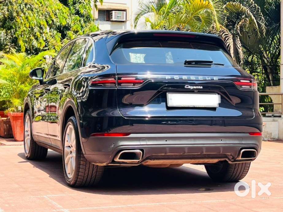 Porsche Cayenne Platinum Edition, 2022, Petrol