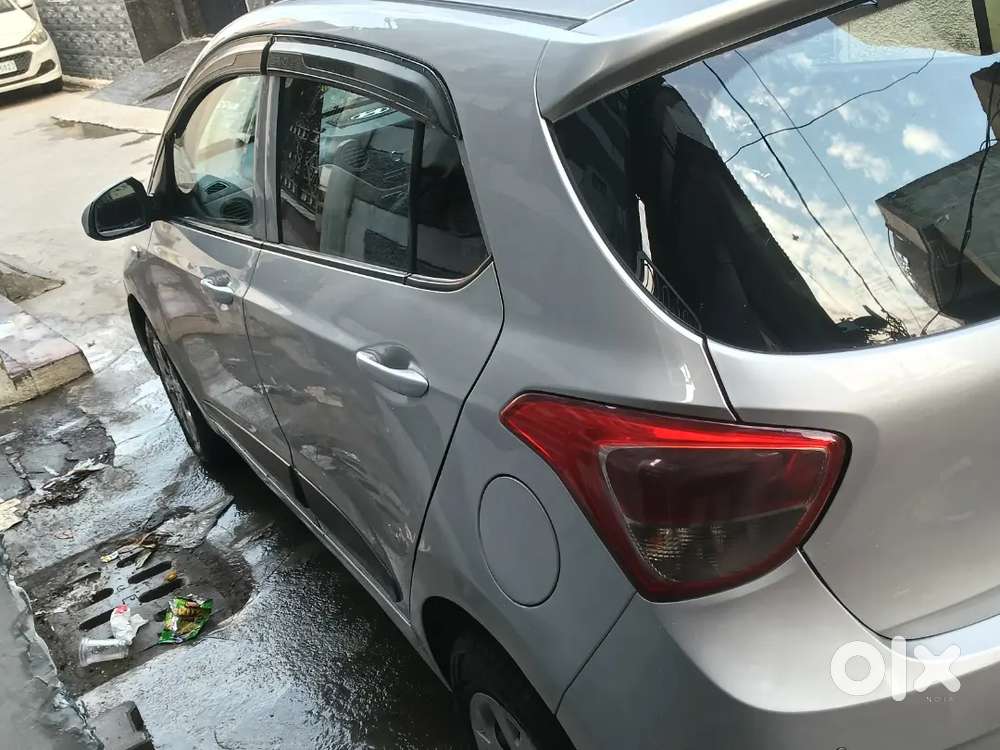 Hyundai Grand I10 2014 Variant Urgent Sell