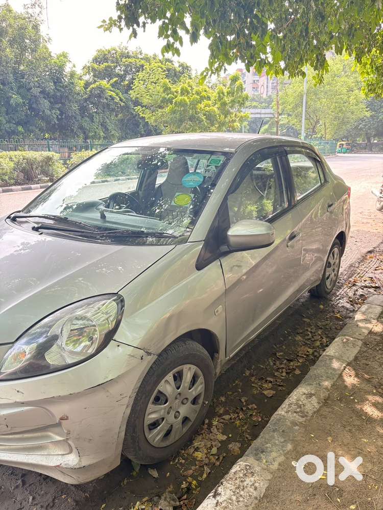 Honda Amaze Petrol 2013