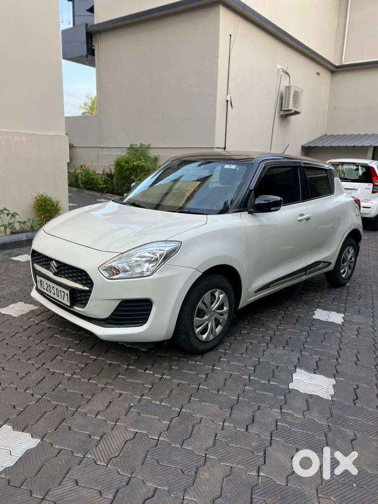 Maruti Suzuki Swift Vxi Optional, 2022, Petrol
