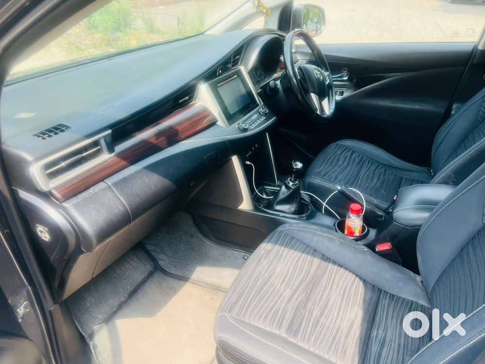 Toyota Innova Crysta 2018