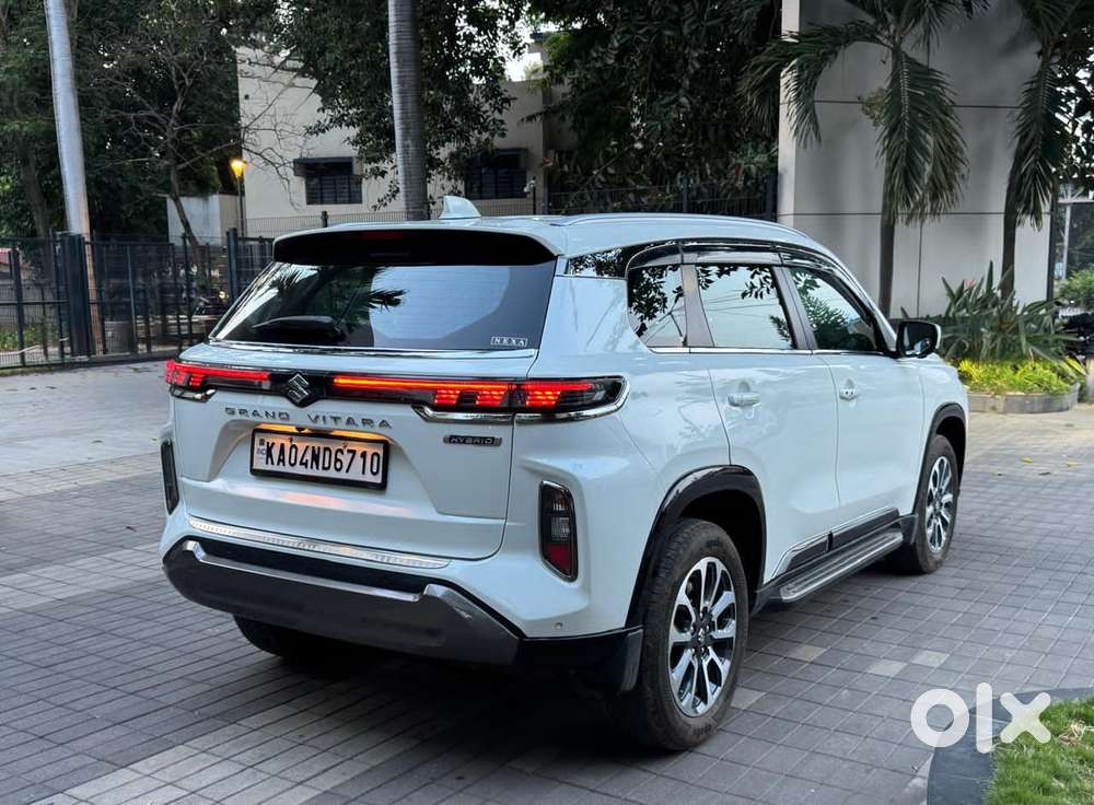 Maruti Suzuki Grand Vitara Alpha Smart Hybrid, 2024, Petrol