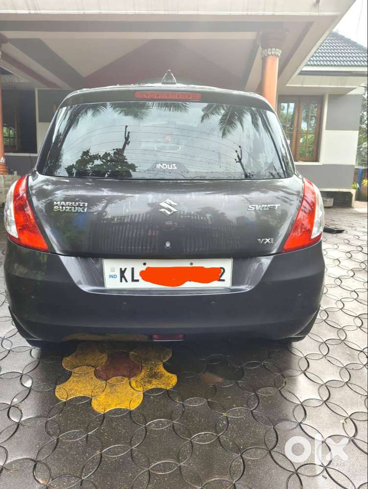 Maruti Suzuki Swift Vxi 2015  Low Km  Single Person Used.