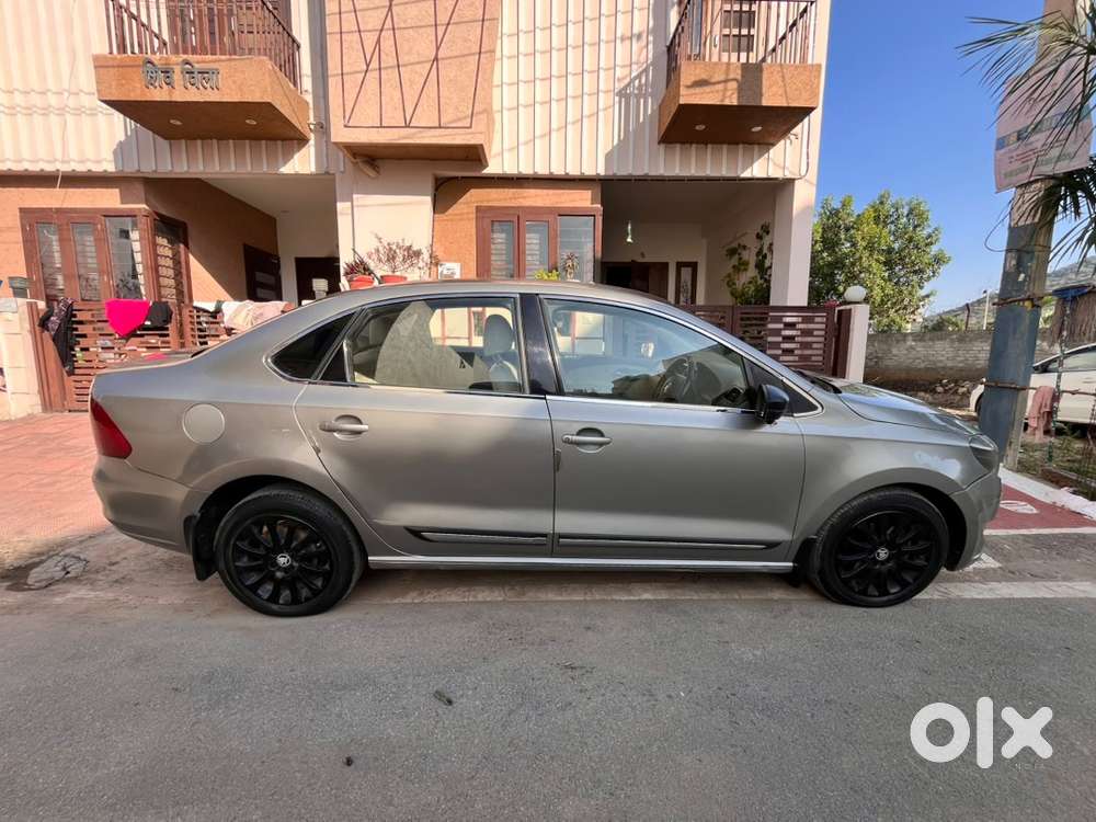 Skoda Rapid Dec 2015 Diesel Well Maintained