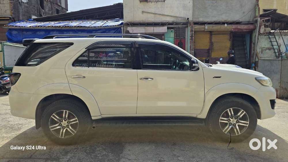 Toyota Fortuner 3.0 4x2 Automatic, 2013, Diesel