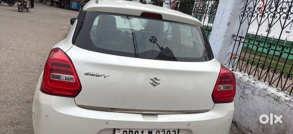 Maruti Suzuki Swift Petrol Manual 2021
