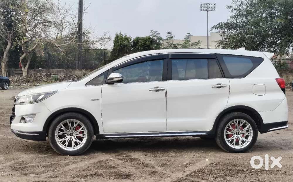 Toyota Innova Crysta Touring Sport, 2017, Diesel
