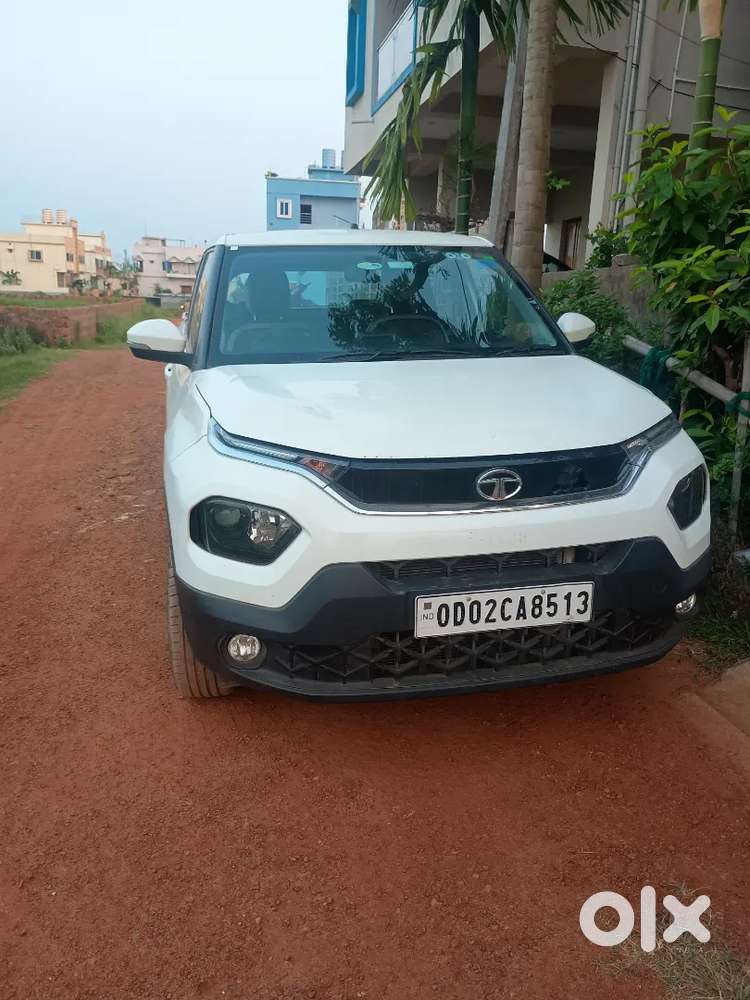 Showroom Condition Tata Punch Single Handed
