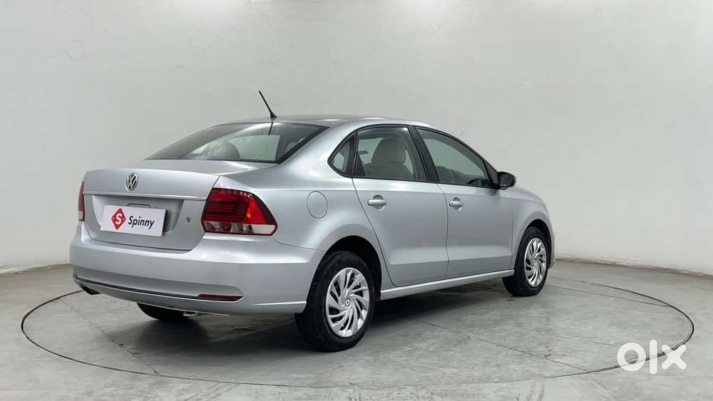 Volkswagen Vento 1.2 Tsi Comfortline At, 2016, Petrol