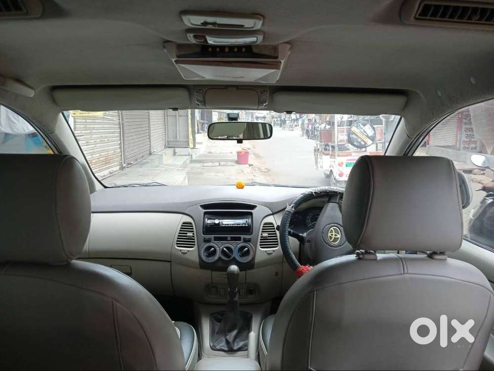 Toyota Innova For Sale - 2.5g