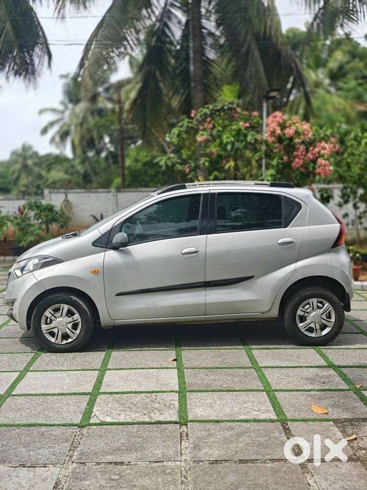 Datsun Redigo T Option, 2016, Petrol