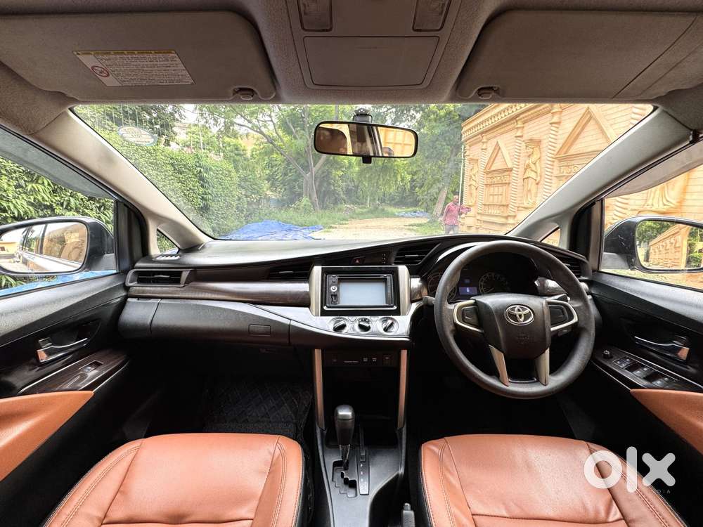 Toyota Innova Crysta 2.8 Gx At 7 Str, 2016, Diesel