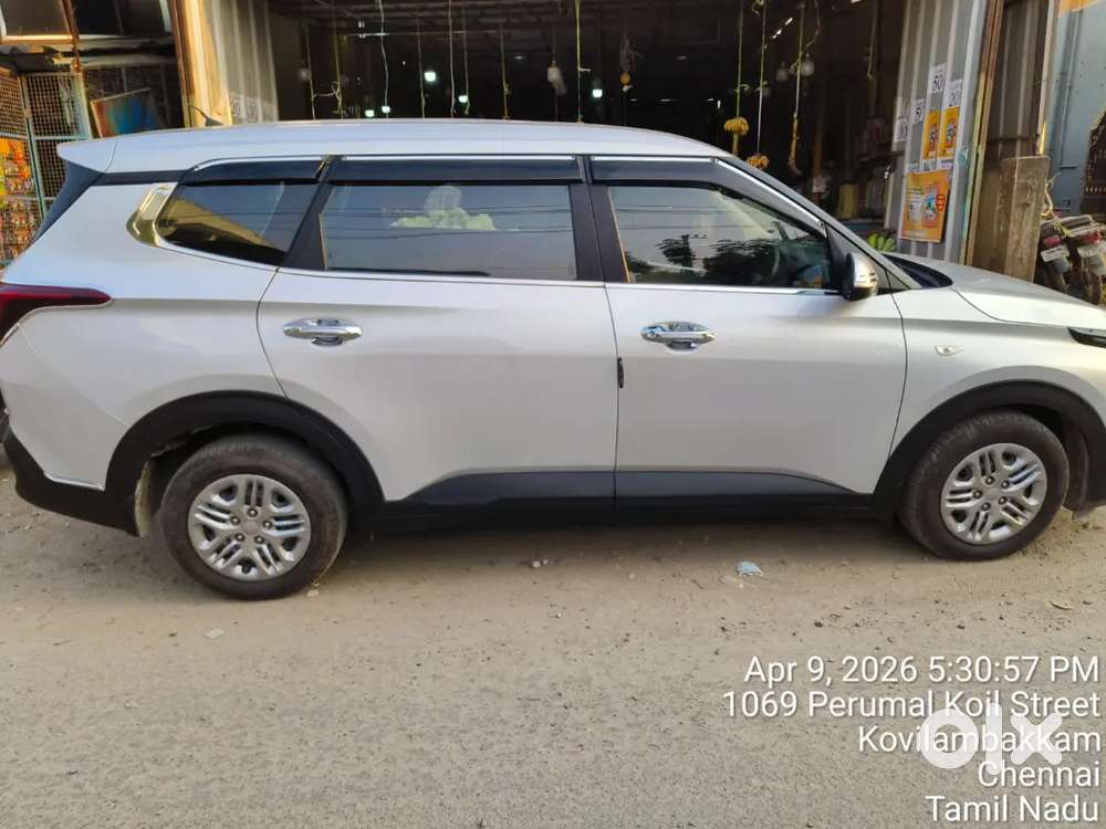 Kia Carens T Board Sale