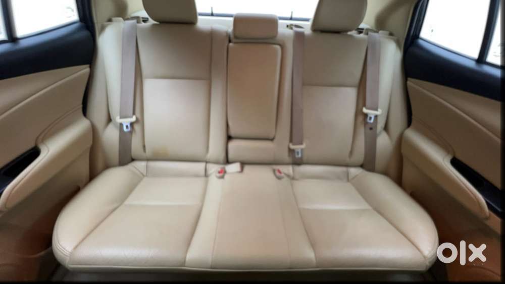 Toyota Yaris Ativ Vx Cvt, 2018, Petrol