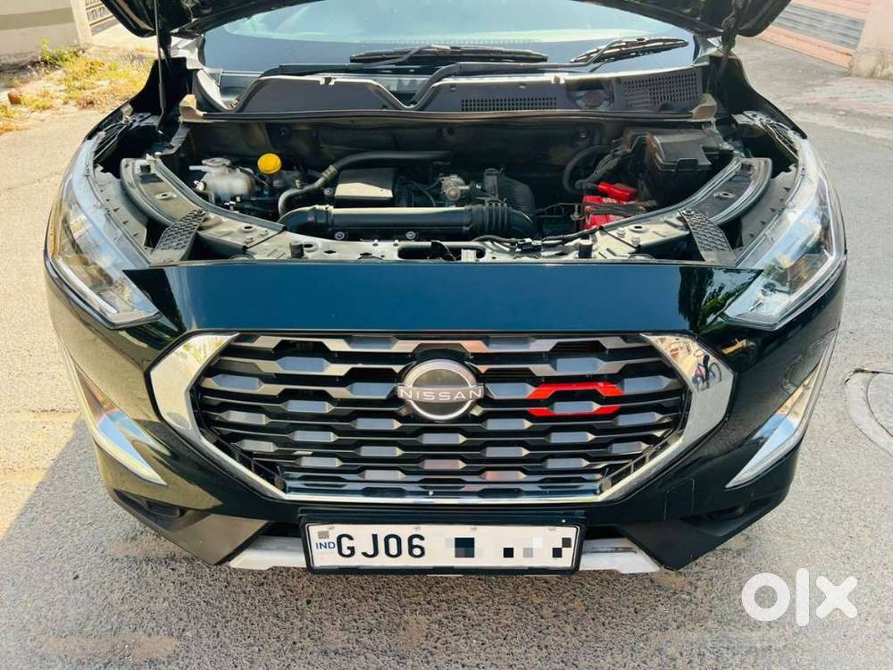 Nissan Magnite 1.0 Xv Red Edition, 2023, Petrol