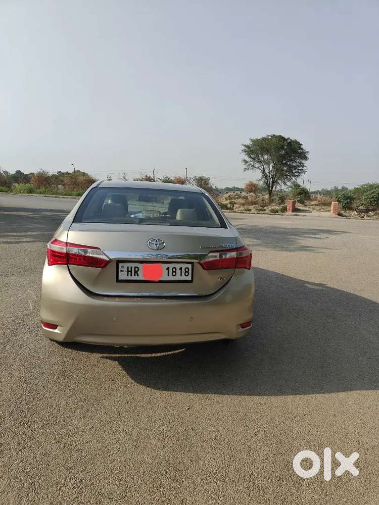 Toyota Corolla Altis 2015