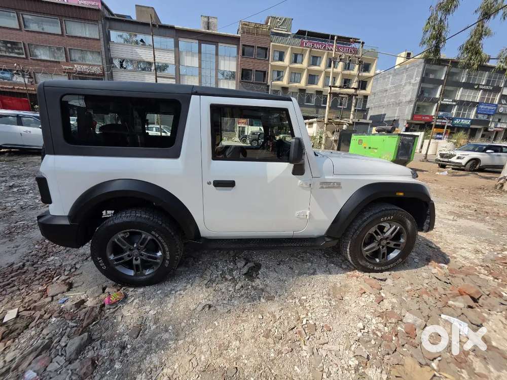 Mahindra Thar Petrol 2023