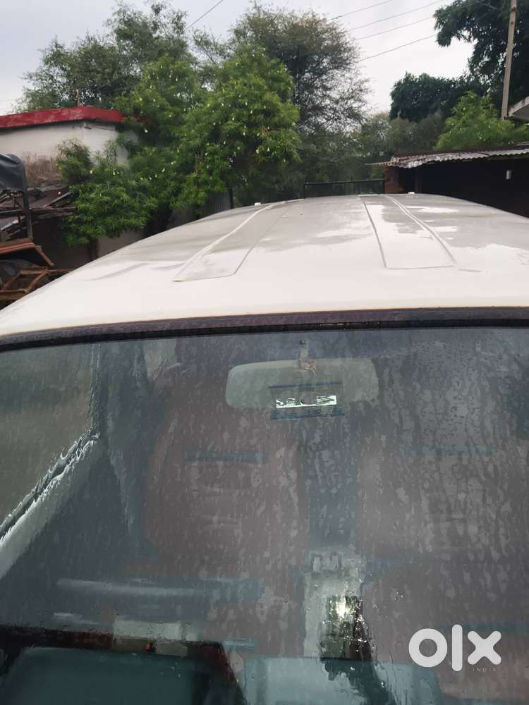 Maruti Omni 8-seater 2015