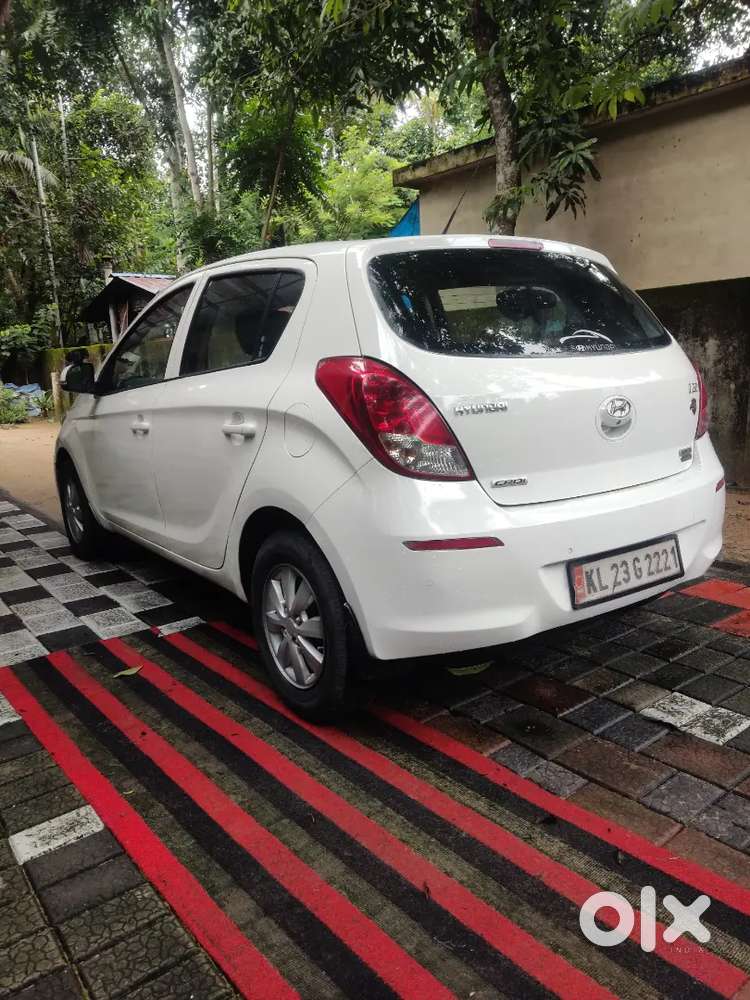 Hyundai I20 Sportz 2012