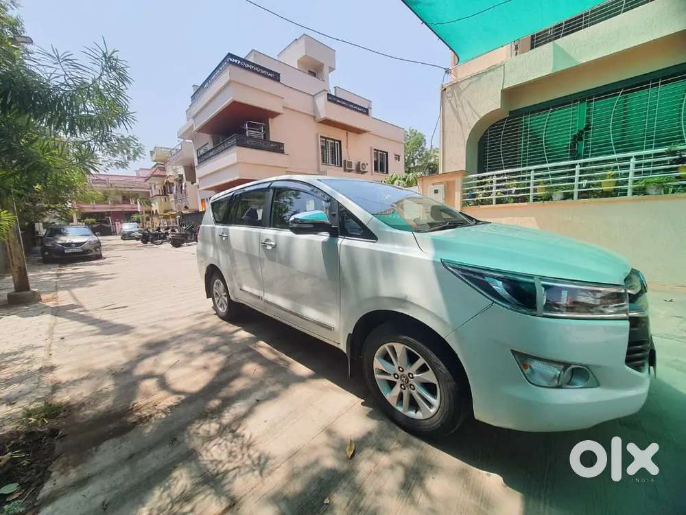 Toyota Innova Crysta 2017 Diesel Automatic. 2.8z Automatic