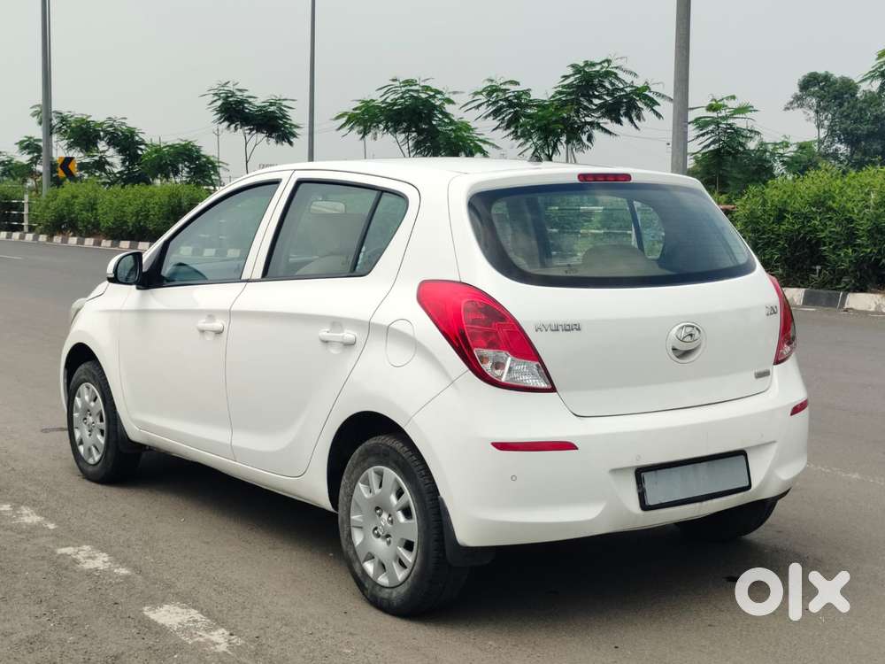 Hyundai I20 Magna 1.2 Mt, 2014, Petrol