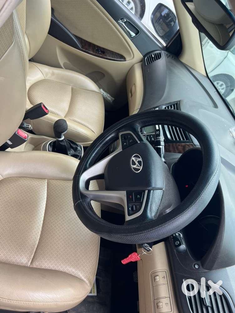 Hyundai Verna 2011 Petrol Well Maintained