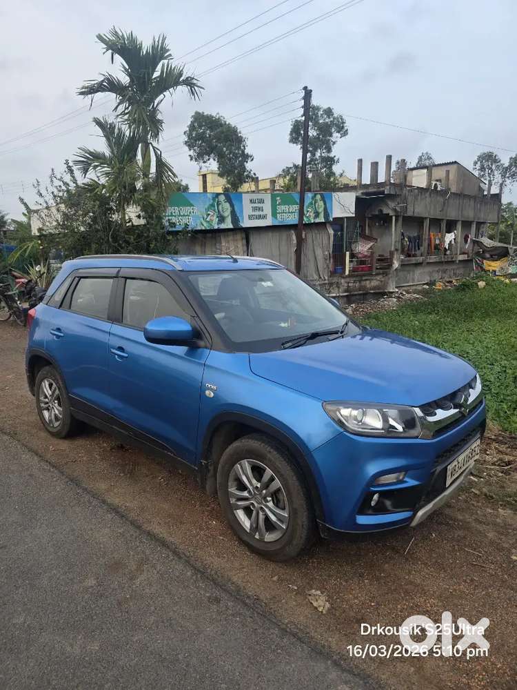 Maruti Suzuki Brezza 2016 Diesel 65000 Km Driven Well Maintained