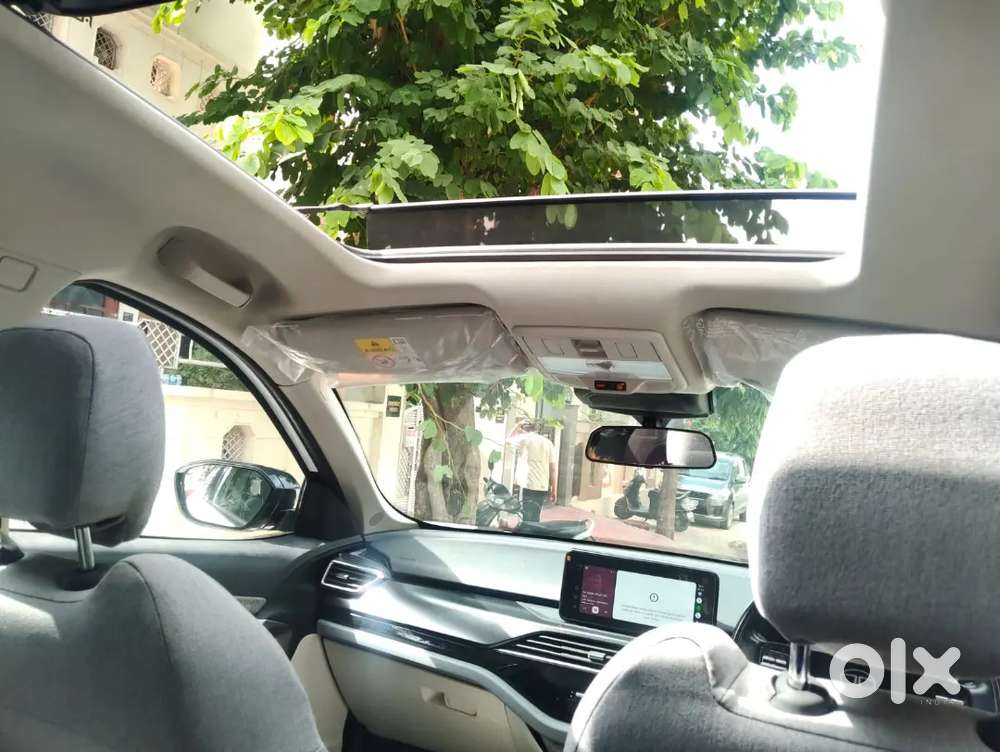 Tata Safari Pure Plus S 2024