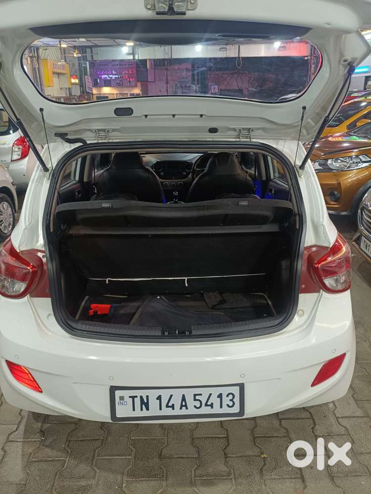 Hyundai Grand I10 Sportz, 2014, Petrol
