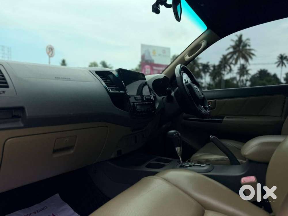 Toyota Fortuner 3.0 4x2 Automatic, 2012, Diesel