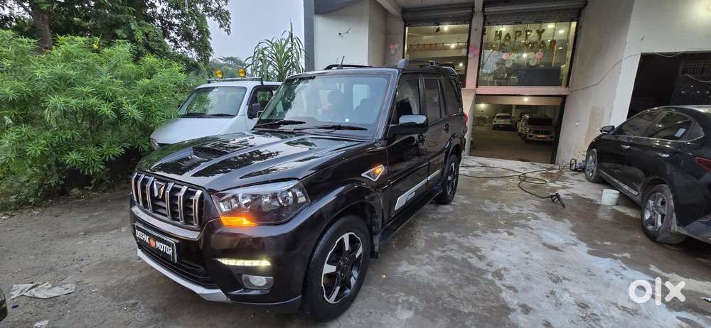 Mahindra Scorpio Classic 2.2 S 11 Mt 7 Cc, 2023, Diesel