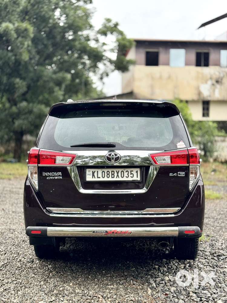 Toyota Innova Crysta 2.4 G Mt, 2021, Diesel