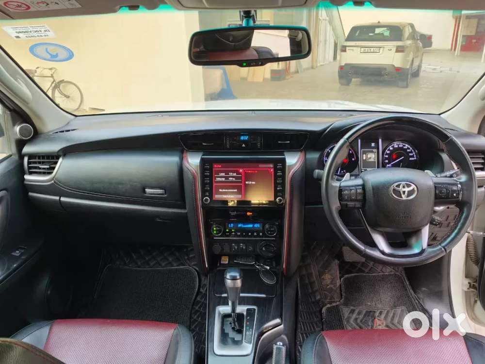 Toyota Fortuner Legender, 2023, Diesel