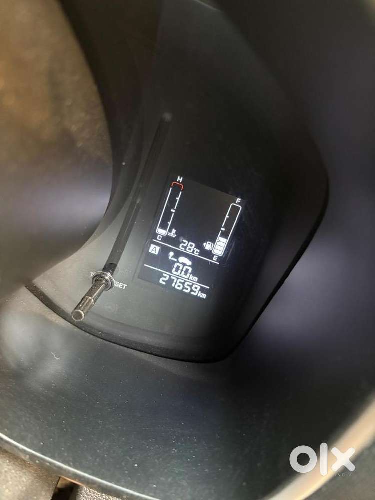 Hyundai Venue 2022 Petrol Well Maintained