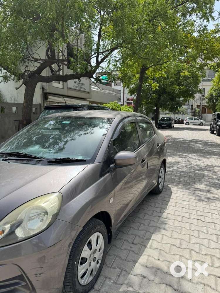 Honda Amaze Very Well Maintained Car