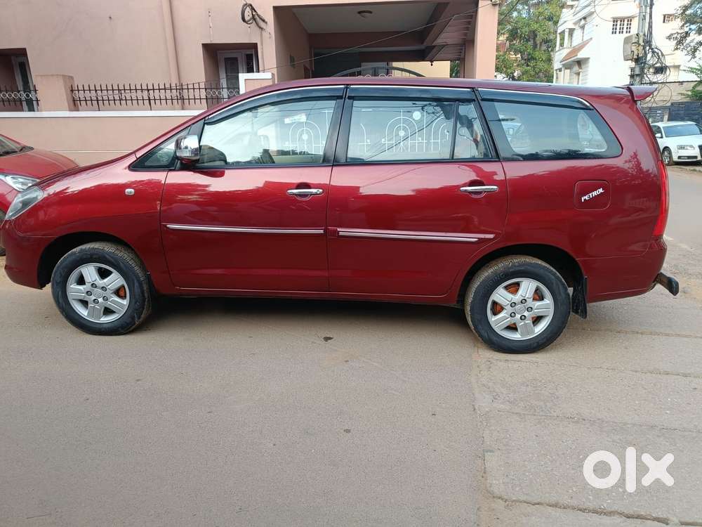 Toyota Innova 2.0 V, 2005, Petrol