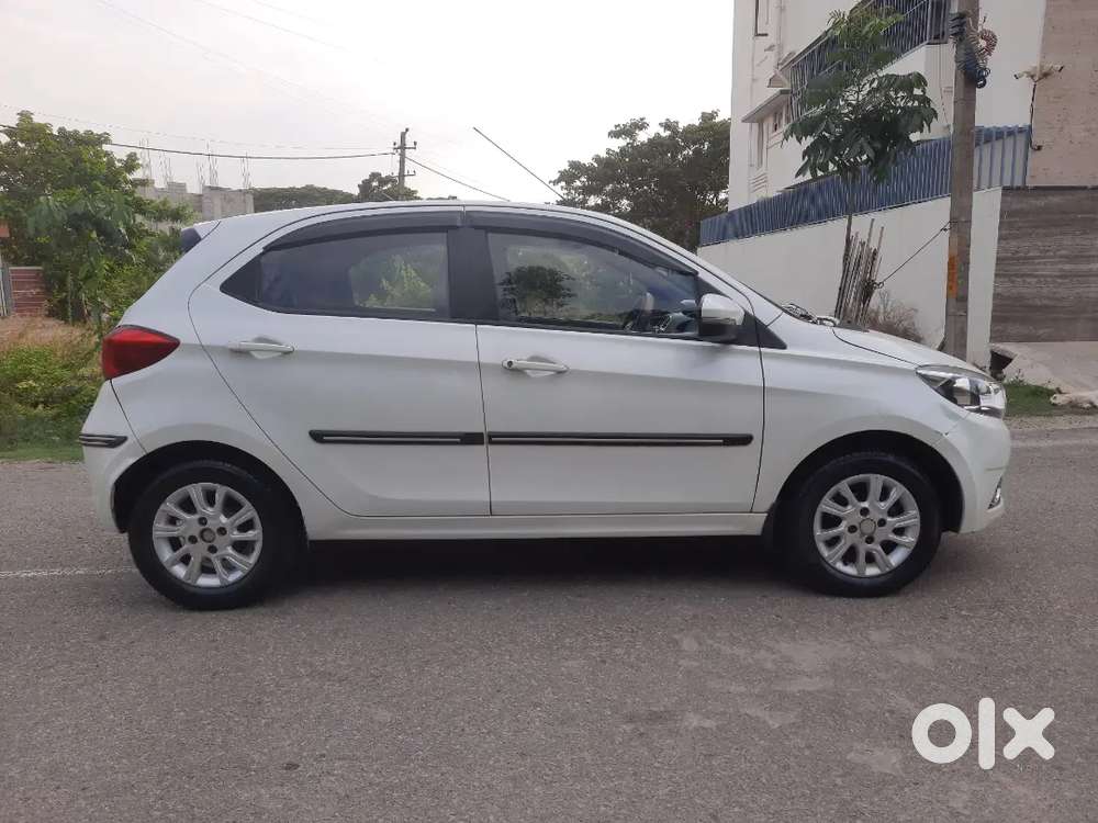 Tata Tiago 2016 Petrol Well Maintained