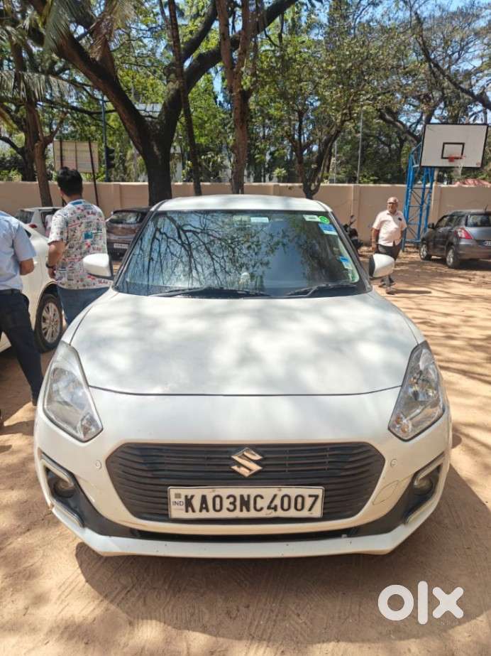 Maruti Suzuki Swift Vxi + Manual, 2018, Petrol