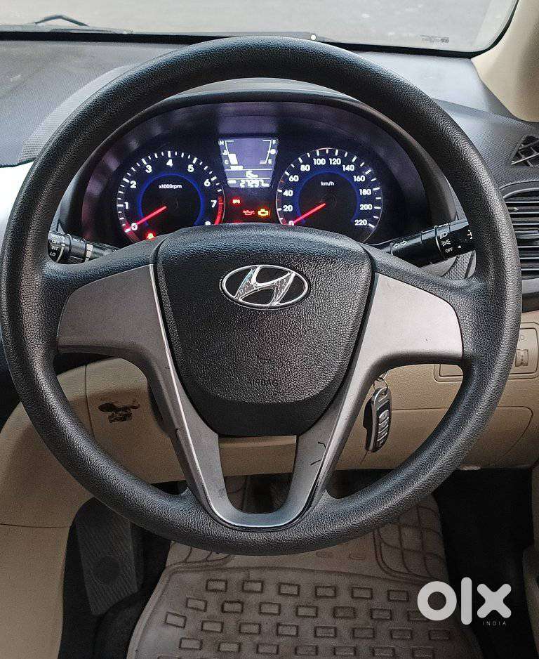 Hyundai Verna Vtvt 1.6 E, 2016, Petrol