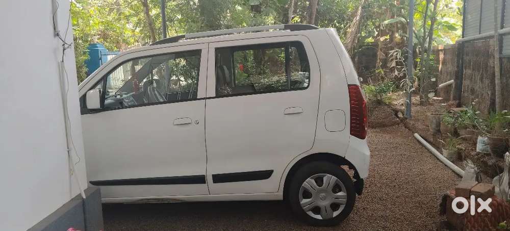 Maruti Suzuki Wagon R 1.0 2013 Petrol Well Maintained