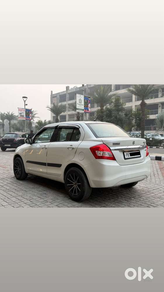Maruti Suzuki Dzire 2015 Diesel 66000 Km Driven
