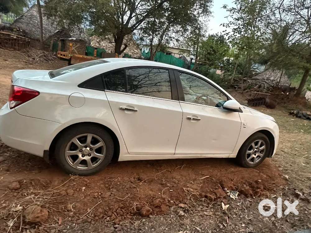 Chevrolet Cruze 2012 Diesel 83067 Km Driven