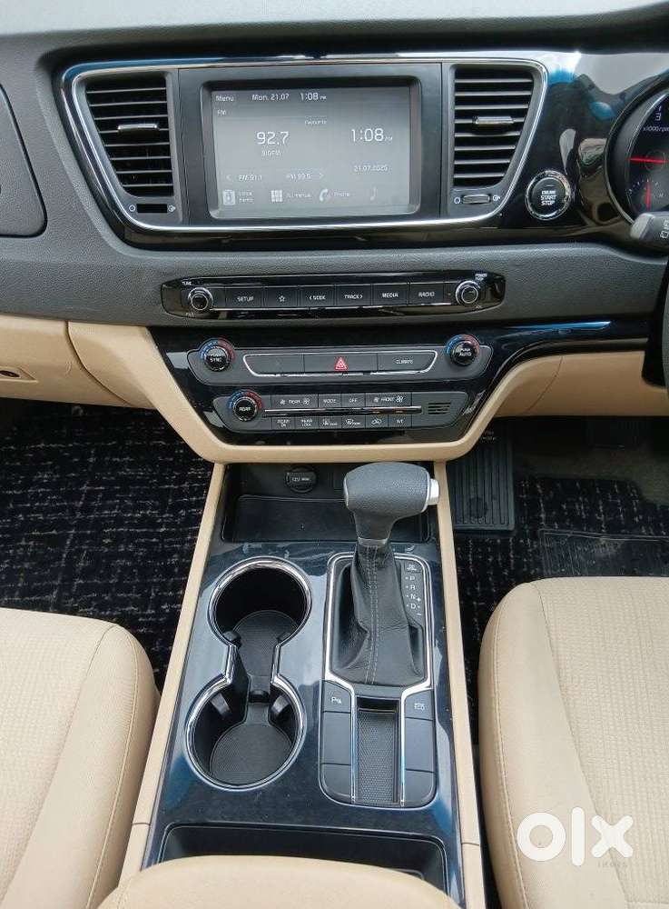 Kia Carnival Prestige, 2020, Diesel