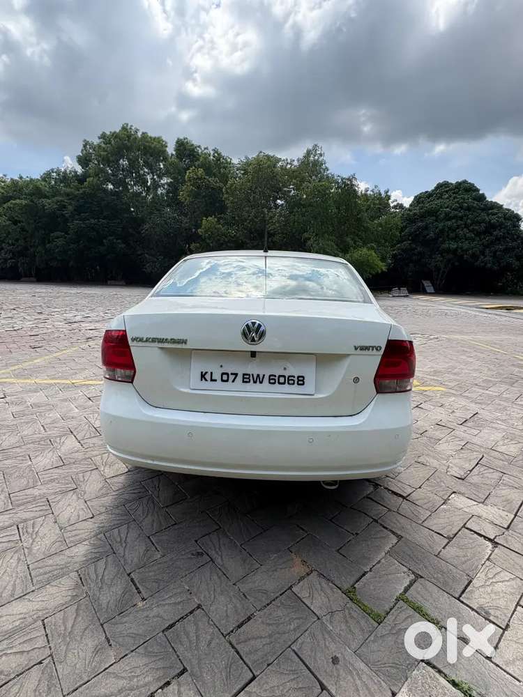 Volkswagen Vento Petrol 2013