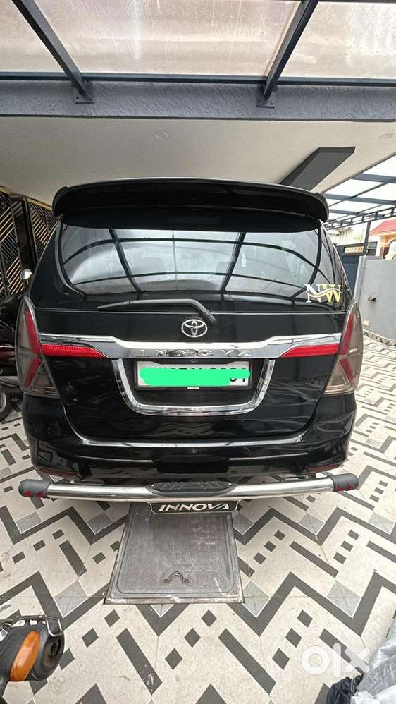 Toyota Innova 2007 Diesel 250000 Km Driven