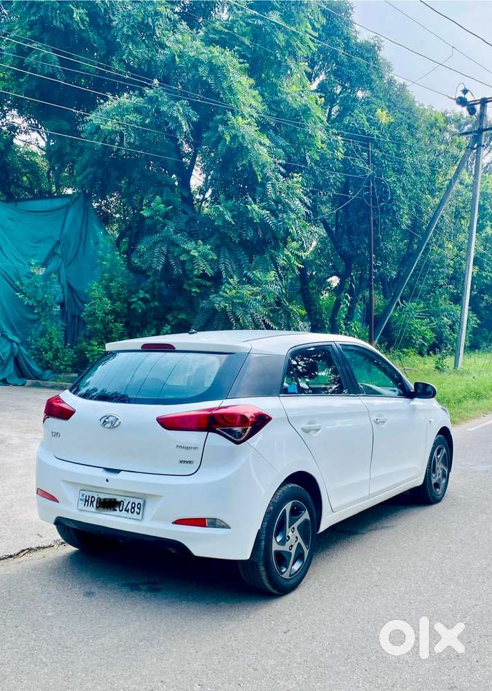 Hyundai I20 Magna Plus, 2015, Petrol